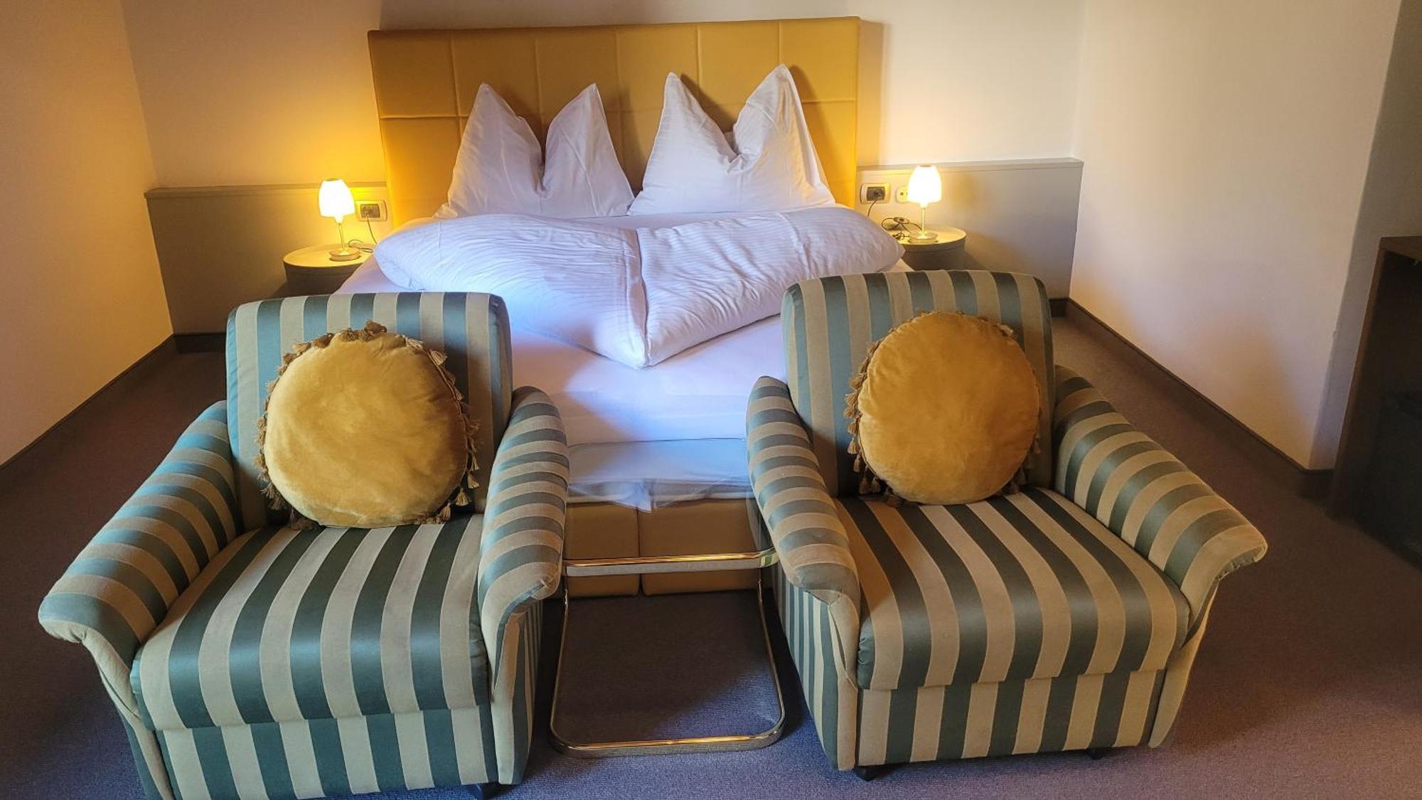 Hotel Schoenbrunn Μεράνο Εξωτερικό φωτογραφία